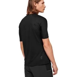 On Running Ultra-T Short-Sleeve Shirt - Men's -On Running BLA D2